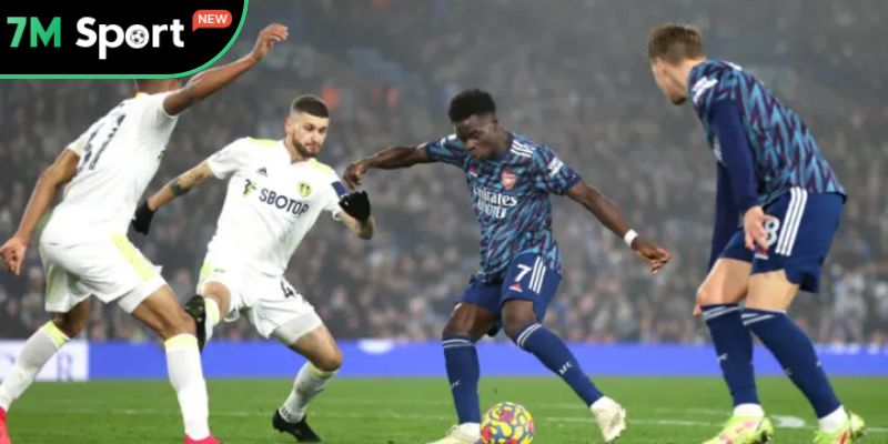Soi kèo Arsenal vs Leeds chi tiết
