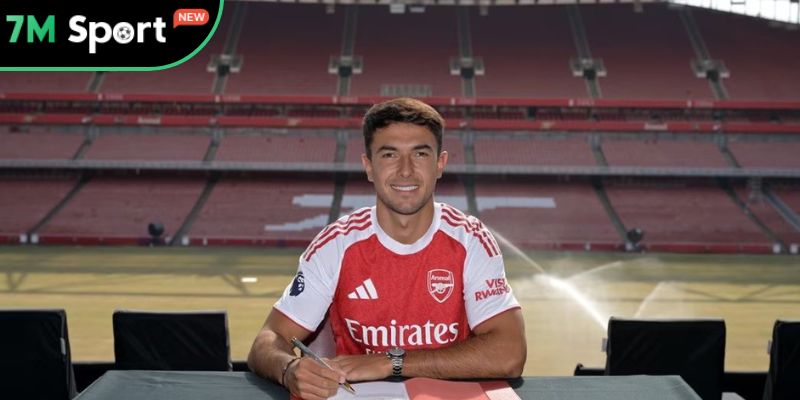 Zubimendi: Chàng tân binh xuất sắc của Pháo thủ thành London 8 Arsenal chiêu mộ chàng tiền vệ sinh năm 1996