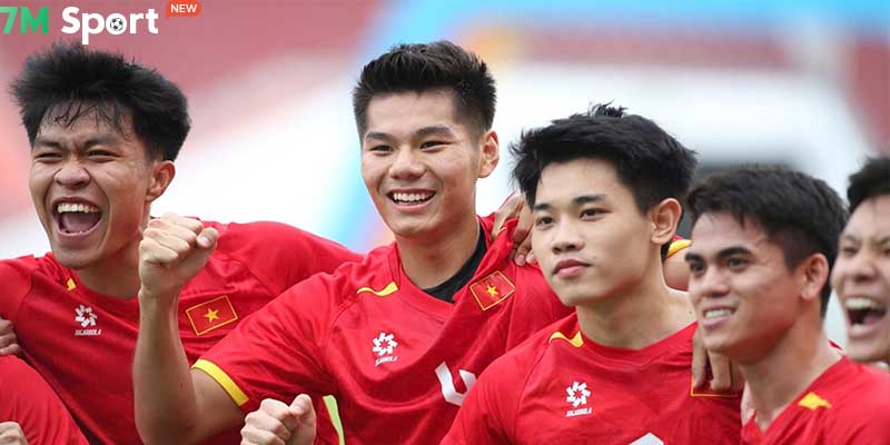 U22 Việt Nam ngược dòng ngoạn mục